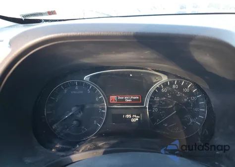 2014 Nissan Pathfinder S from USA, damaged, VIN 5N1AR2MN7EC687684